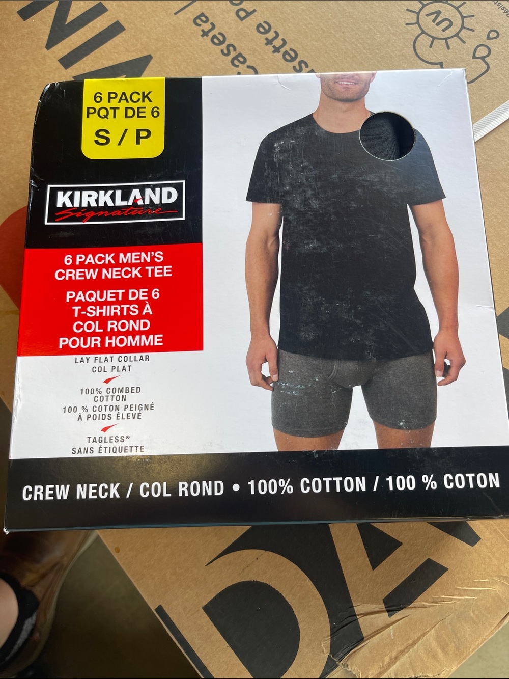 Kirkland Signature Men’s Crew Neck Tee - Black
